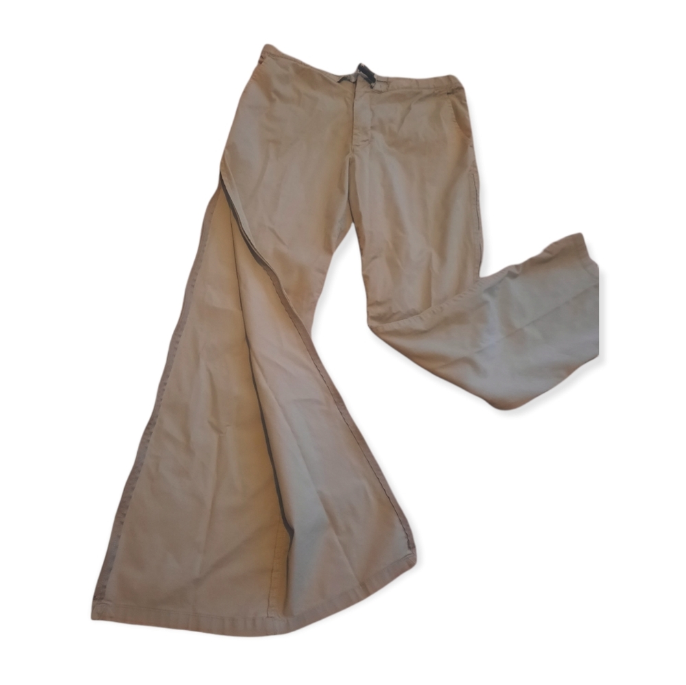 GAP khakis - Picture 3 of 6